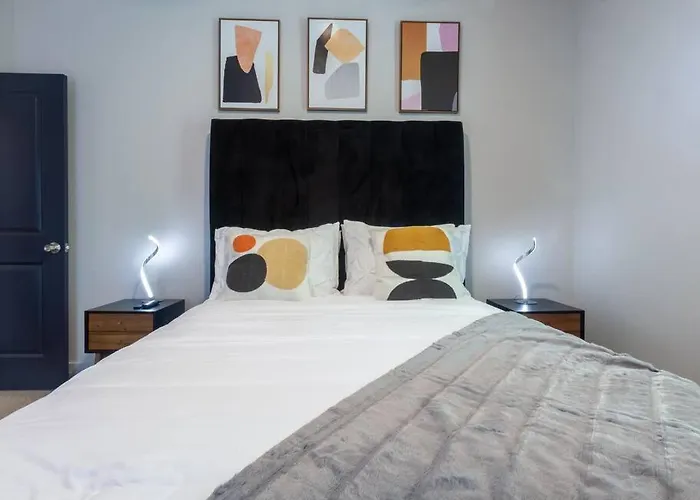 Five75Lux Atl King Bed & Game Room Downtown